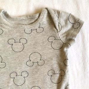 disney mickey mouse neutral short sleeve bodysuit diaper shirt 0-3 months baby